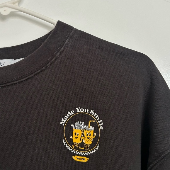 Mayfair Group Revolve Made You Smile Crewneck size small medium - Picture 8 of 16